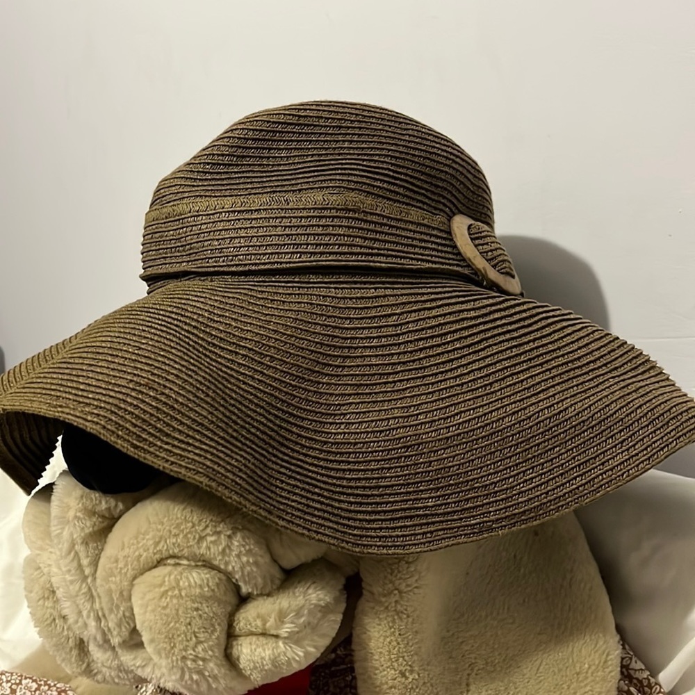 Sun Hat Target Brown Floppy